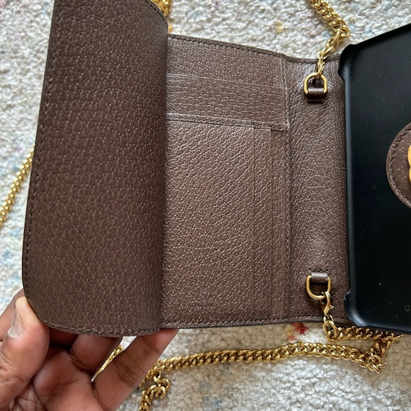 😍 GUCCI Phone Case And Card Holder 😍 - Picture 9 of 13